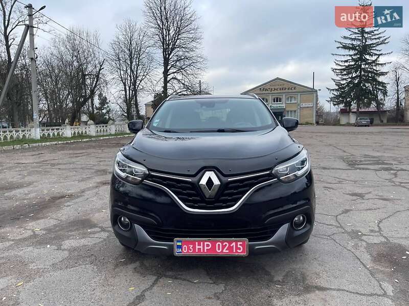 Внедорожник / Кроссовер Renault Kadjar 2016 в Новоархангельске