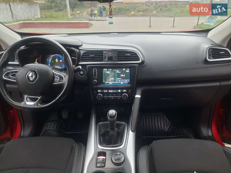 Внедорожник / Кроссовер Renault Kadjar 2016 в Ровно