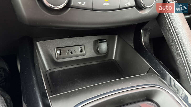 Позашляховик / Кросовер Renault Kadjar 2016 в Києві фото 35 Позашляховик / Кросовер Renault Kadjar 2016 в Києві