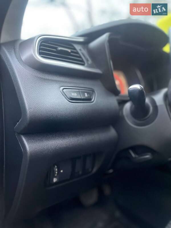 Внедорожник / Кроссовер Renault Kadjar 2016 в Житомире фото 19 Внедорожник / Кроссовер Renault Kadjar 2016 в Житомире