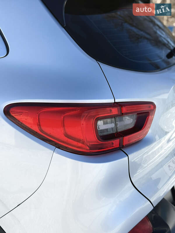 Внедорожник / Кроссовер Renault Kadjar 2016 в Теофиполе фото 11 Внедорожник / Кроссовер Renault Kadjar 2016 в Теофиполе