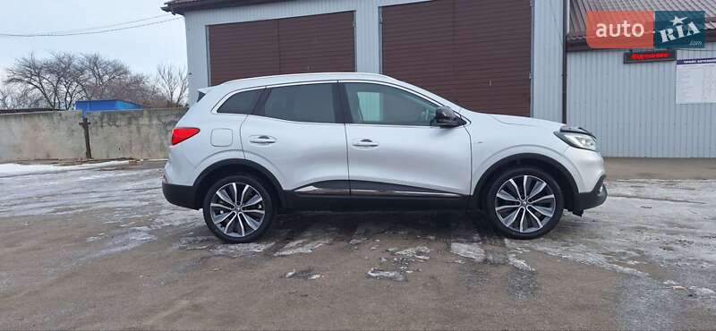 Внедорожник / Кроссовер Renault Kadjar 2017 в Новоархангельске фото 5 Внедорожник / Кроссовер Renault Kadjar 2017 в Новоархангельске