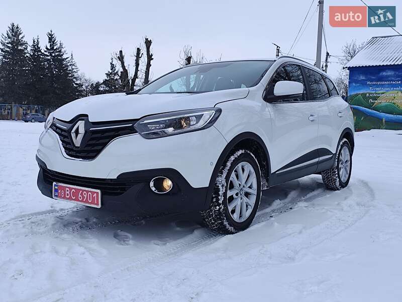 Внедорожник / Кроссовер Renault Kadjar 2016 в Новоархангельске