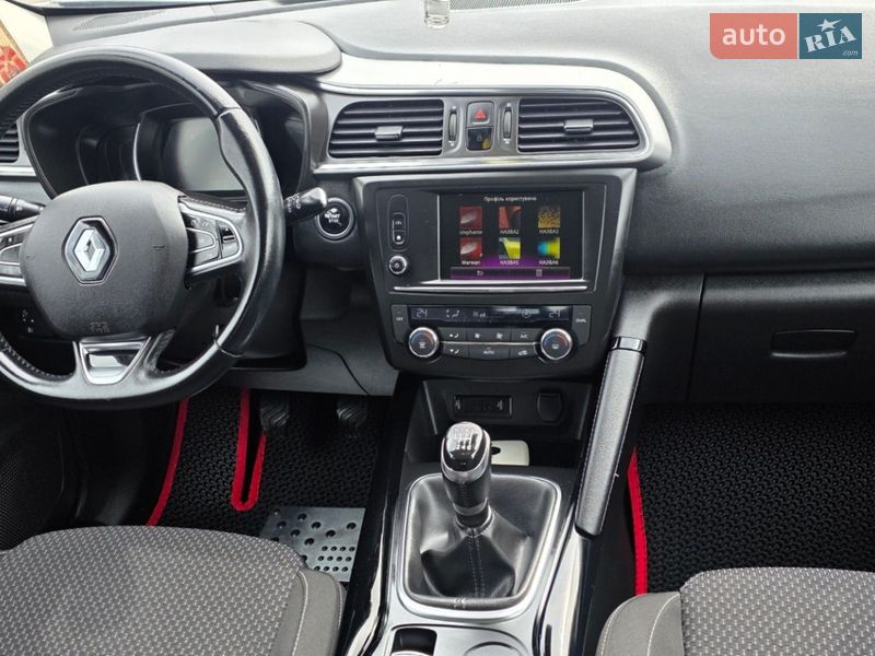 Позашляховик / Кросовер Renault Kadjar 2016 в Новоархангельську