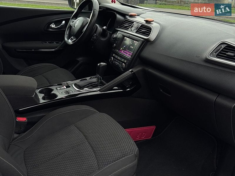 Внедорожник / Кроссовер Renault Kadjar 2016 в Дубно фото 38 Внедорожник / Кроссовер Renault Kadjar 2016 в Дубно