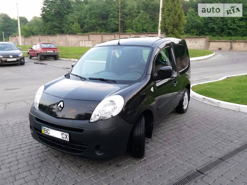 Грузопассажирский фургон Renault Kangoo 2010 в Львове фото 2 Грузопассажирский фургон Renault Kangoo 2010 в Львове
