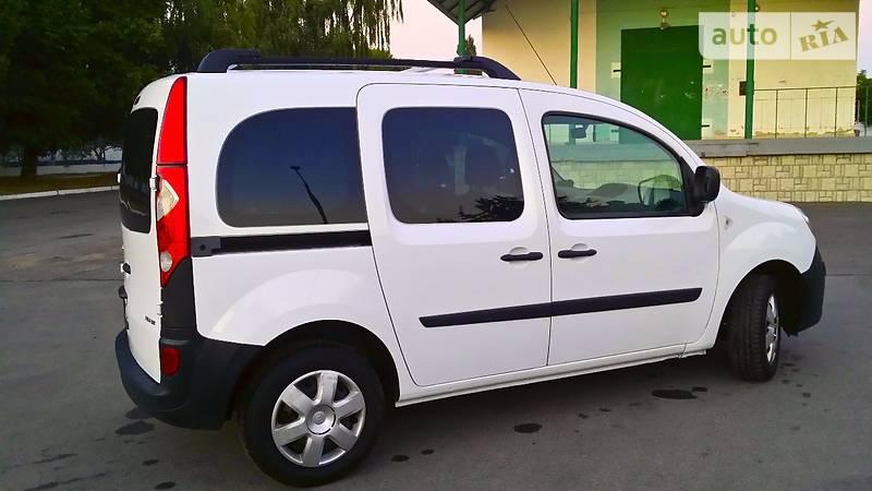 Грузопассажирский фургон Renault Kangoo 2010 в Луцке