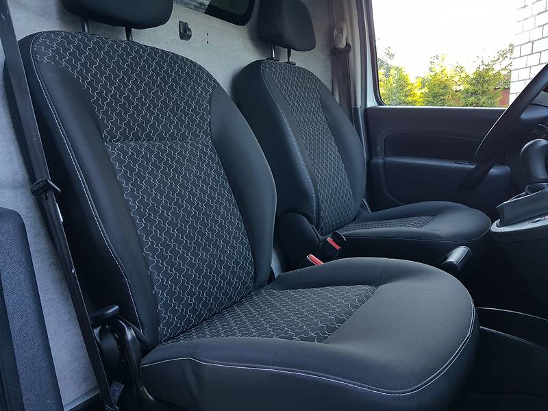 Вантажопасажирський фургон Renault Kangoo 2015 в Одесі