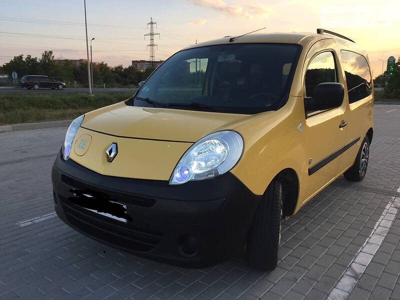 Минивэн Renault Kangoo 2012 в Мукачево