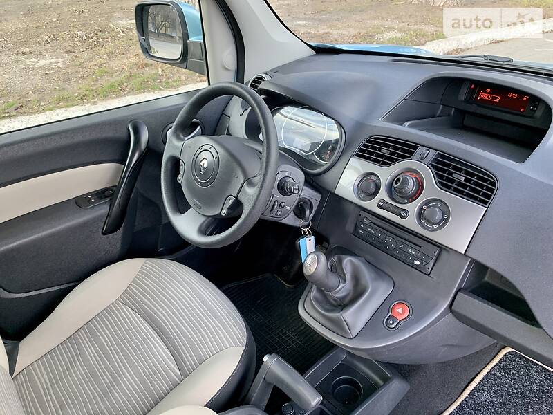 Мінівен Renault Kangoo 2012 в Дніпрі