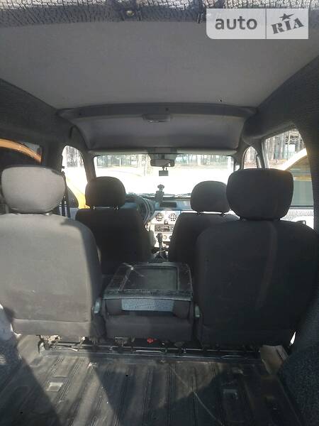 Универсал Renault Kangoo 2006 в Буче фото 12 Универсал Renault Kangoo 2006 в Буче