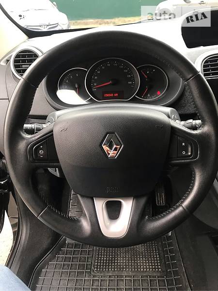 Вантажопасажирський фургон Renault Kangoo 2013 в Києві