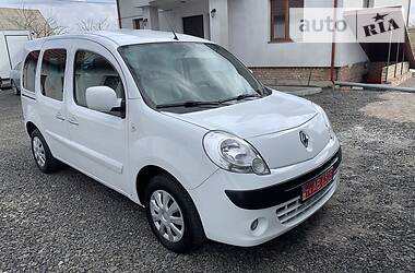 Мінівен Renault Kangoo 2011 в 