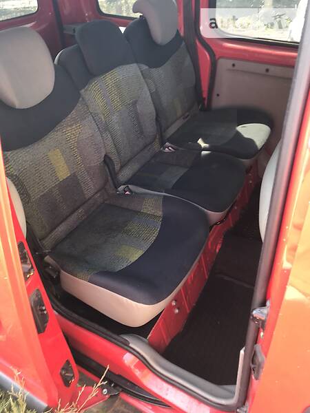 Вантажопасажирський фургон Renault Kangoo 2009 в Тернополі