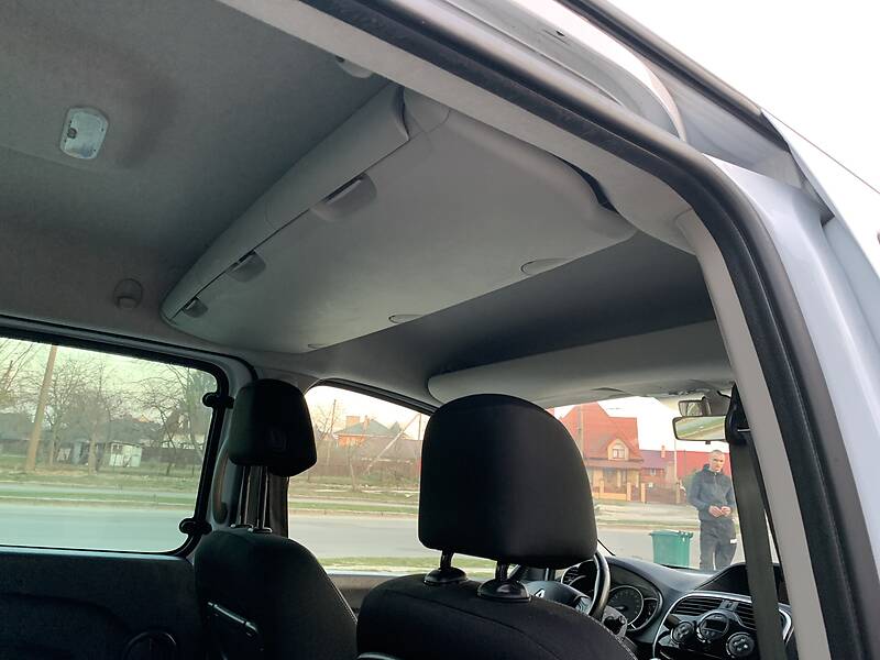 Вантажопасажирський фургон Renault Kangoo 2017 в Луцьку