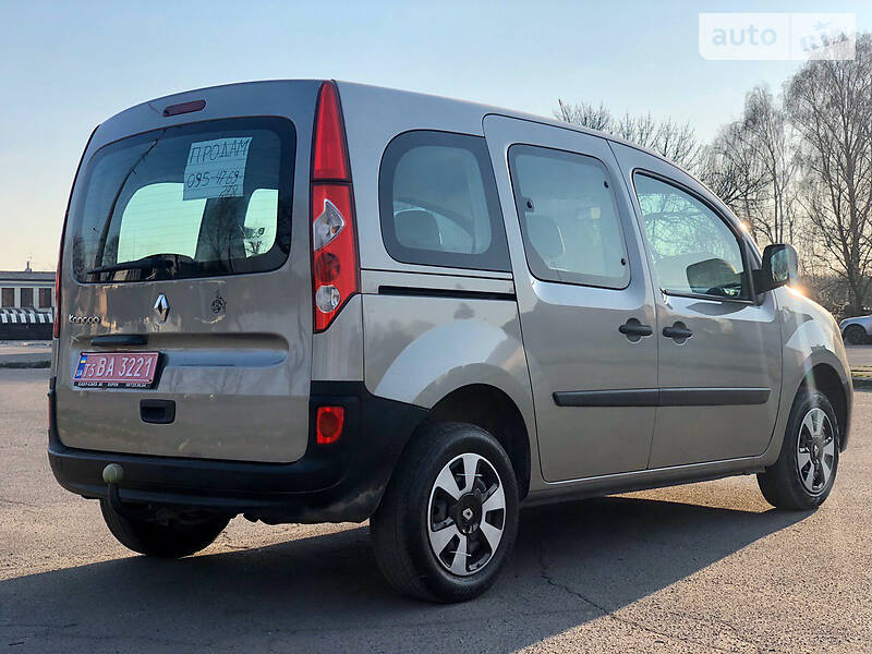 Вантажопасажирський фургон Renault Kangoo 2008 в Луцьку