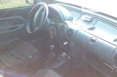 Вантажопасажирський фургон Renault Kangoo 1999 в 