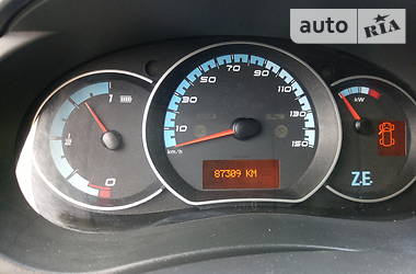 Вантажопасажирський фургон Renault Kangoo 2012 в 