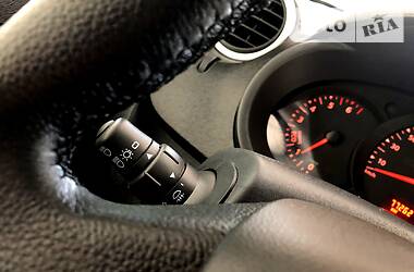 Вантажопасажирський фургон Renault Kangoo 2015 в 