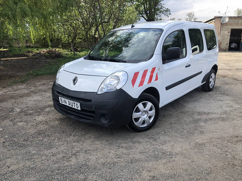 Вантажопасажирський фургон Renault Kangoo 2012 в Луцьку