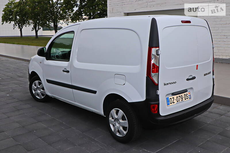 Вантажопасажирський фургон Renault Kangoo 2016 в Кременчуці