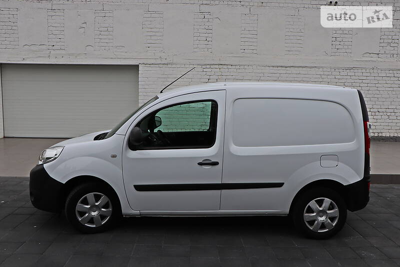 Вантажопасажирський фургон Renault Kangoo 2016 в Кременчуці