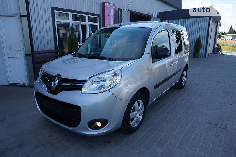 Универсал Renault Kangoo 2016 в Львове