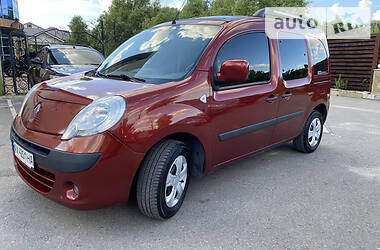 Вантажопасажирський фургон Renault Kangoo 2009 в 