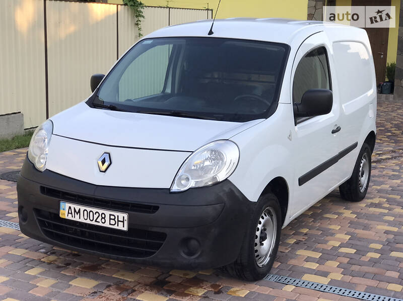 Вантажопасажирський фургон Renault Kangoo 2012 в Житомирі