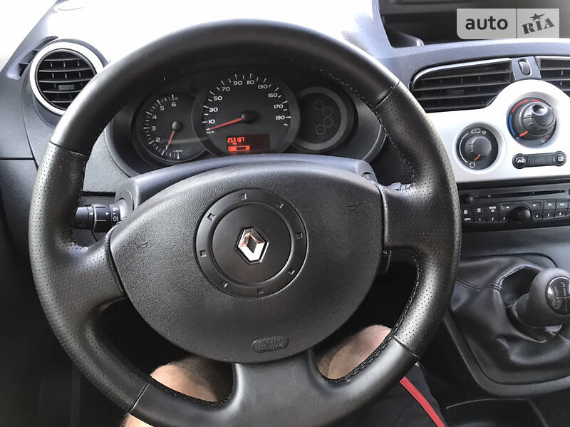 Вантажопасажирський фургон Renault Kangoo 2012 в Житомирі