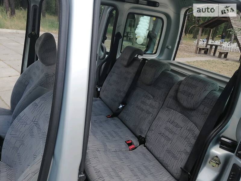 Седан Renault Kangoo 2006 в Полтаві