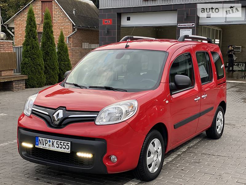 Вантажопасажирський фургон Renault Kangoo 2015 в Луцьку