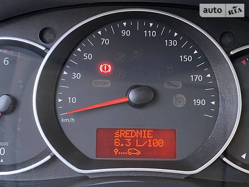 Вантажопасажирський фургон Renault Kangoo 2015 в Луцьку