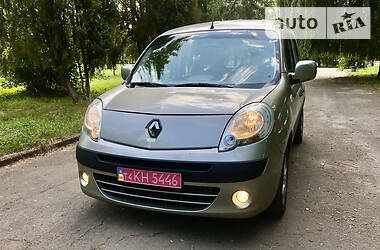 Минивэн Renault Kangoo 2009 в Ровно