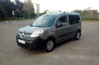 Грузопассажирский фургон Renault Kangoo 2016 в Днепре