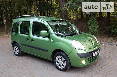 Минивэн Renault Kangoo 2010 в Дрогобыче