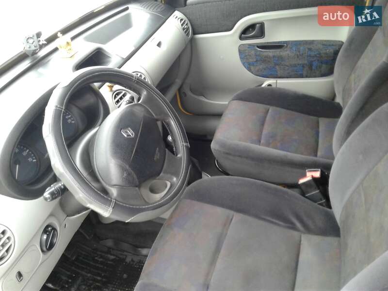 Минивэн Renault Kangoo 2006 в Луцке