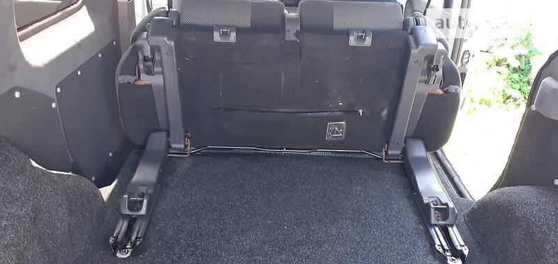 Минивэн Renault Kangoo 2010 в Днепре