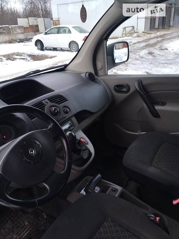 Минивэн Renault Kangoo 2010 в Днепре