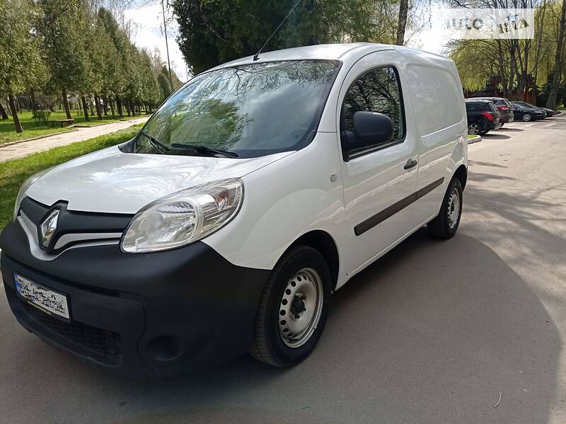 Минивэн Renault Kangoo 2016 в Ровно