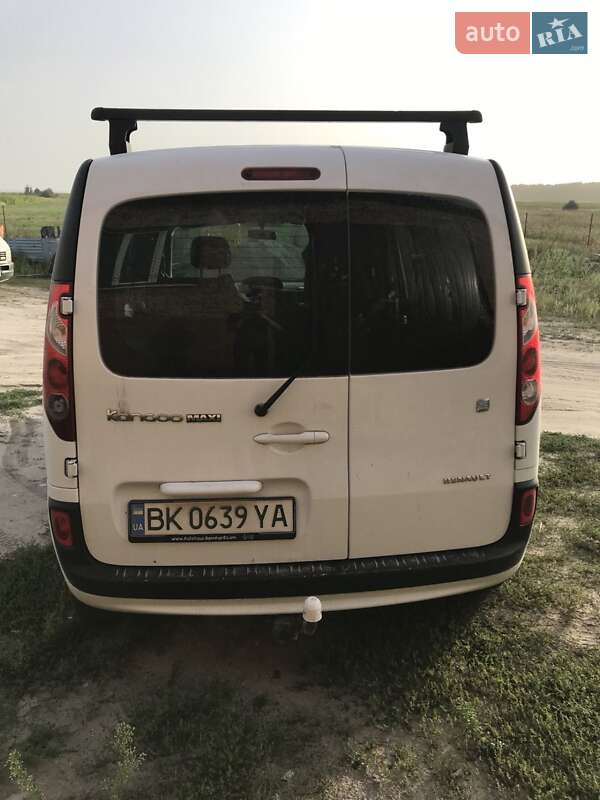 Минивэн Renault Kangoo 2012 в Березному
