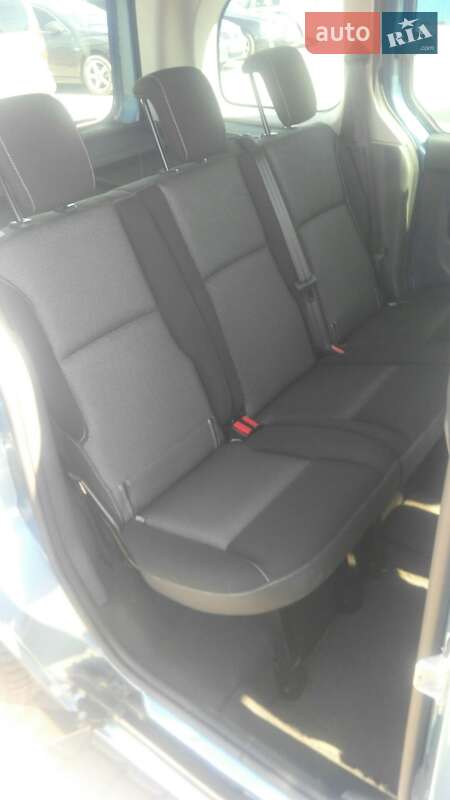 Минивэн Renault Kangoo 2015 в Черновцах