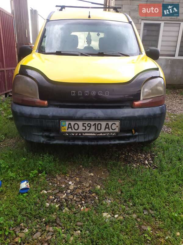 Минивэн Renault Kangoo 1999 в Иршаве