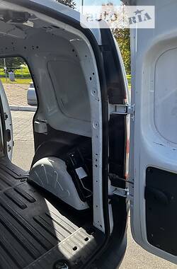 Грузовой фургон Renault Kangoo 2017 в 