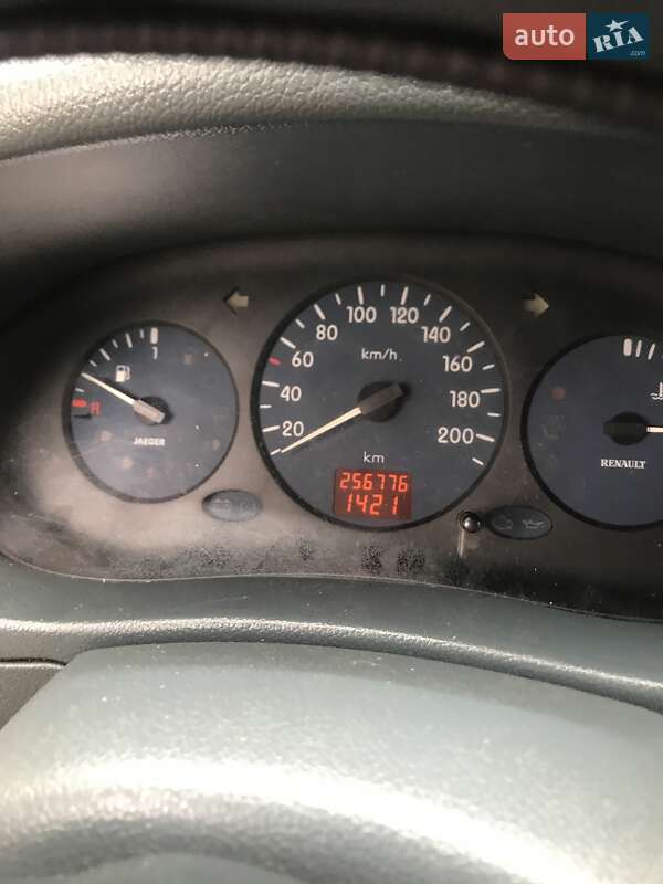 Минивэн Renault Kangoo 2000 в Луцке