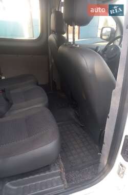 Минивэн Renault Kangoo 2008 в 