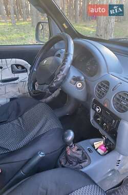 Минивэн Renault Kangoo 2000 в 