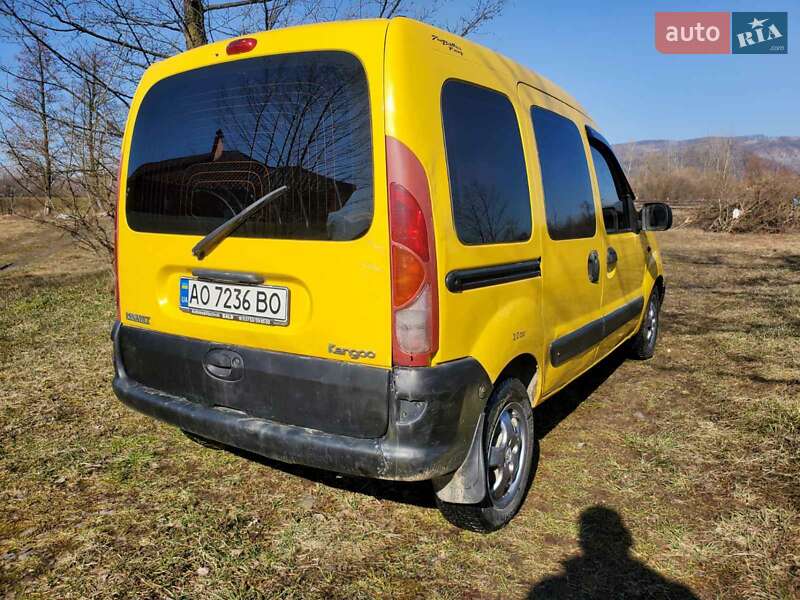 Минивэн Renault Kangoo 2002 в Тячеве