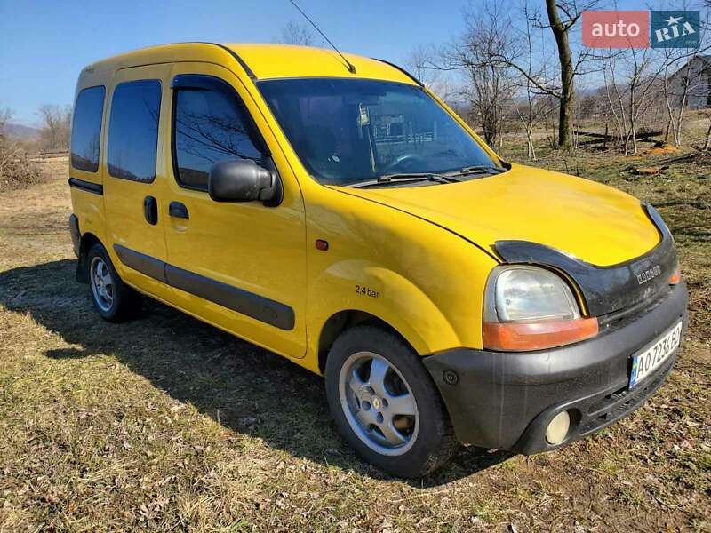 Минивэн Renault Kangoo 2002 в Тячеве