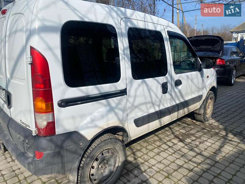 Минивэн Renault Kangoo 2004 в Кельменцах